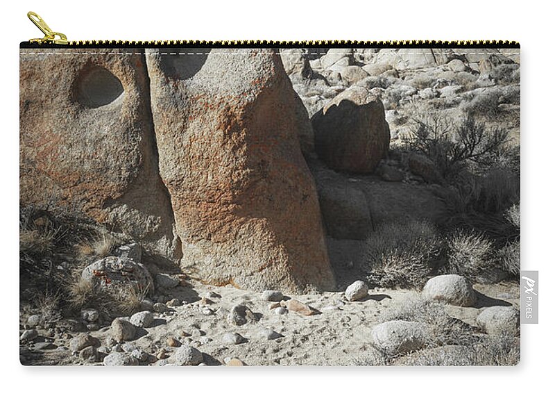 Alabama Hills Zip Pouch featuring the photograph Silver Sierra Views 6 by Ryan Weddle