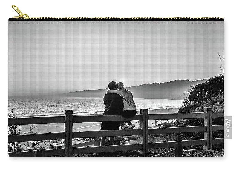 Santa Monica Zip Pouch featuring the photograph Sitting on the fence In The Park- Santa Black and White by Gene Parks