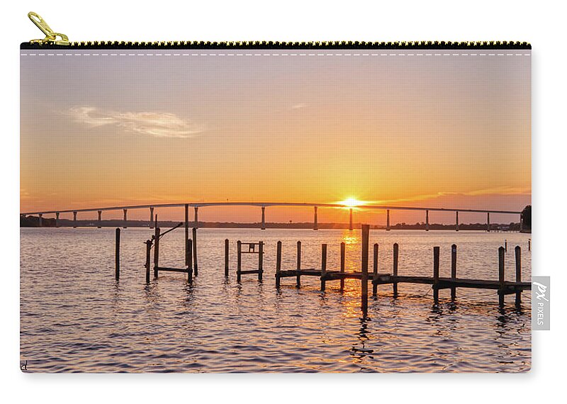 Maryland Zip Pouch featuring the photograph Solomons Island Sunset by Donna Twiford