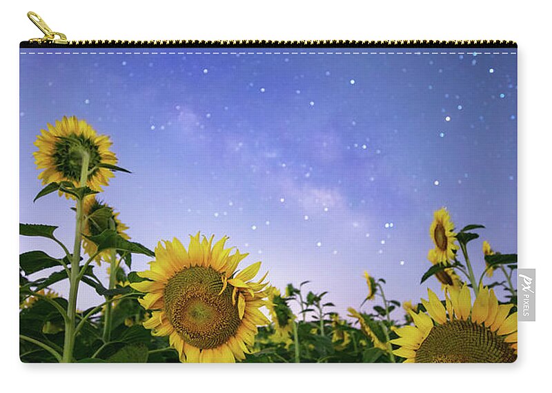 Star Zip Pouch featuring the photograph Starlight Glimmer by KC Hulsman