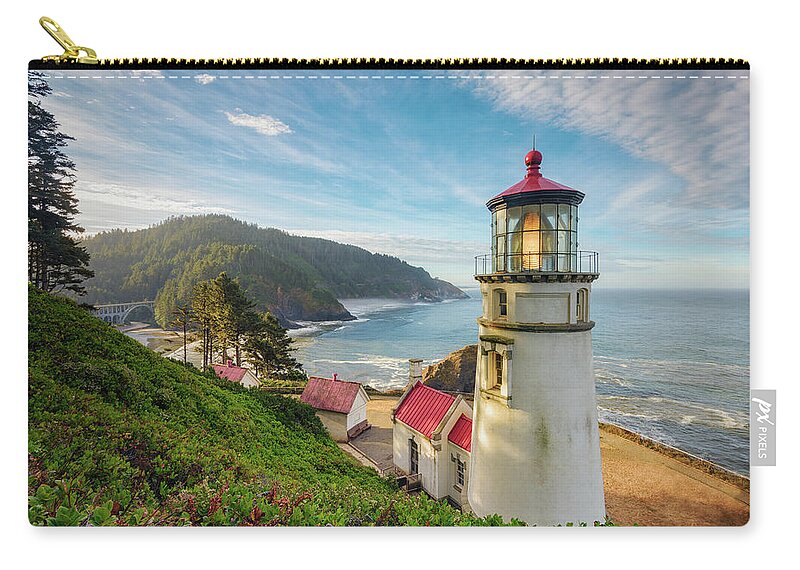 Oregon Zip Pouch featuring the photograph Summer Morning at Heceta Head Lighthouse by Kristen Wilkinson