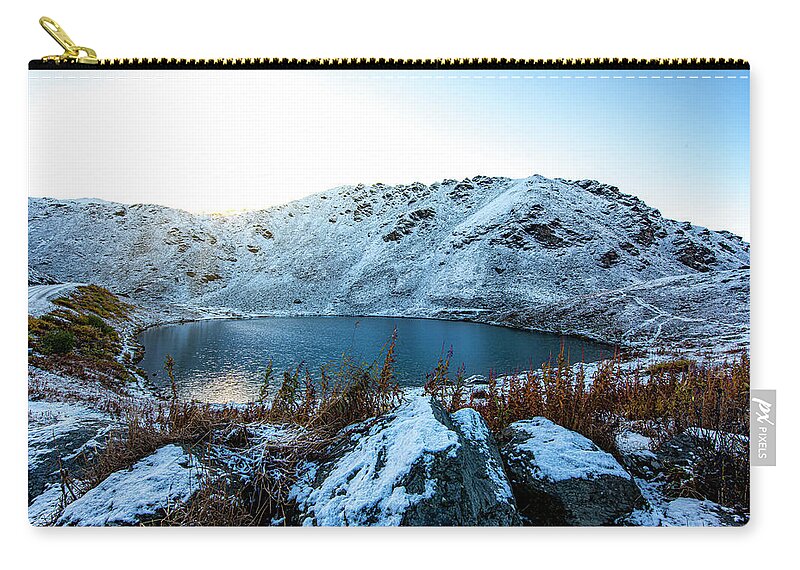 Nature Zip Pouch featuring the photograph Sunrise at Summit Lake by David Morefield