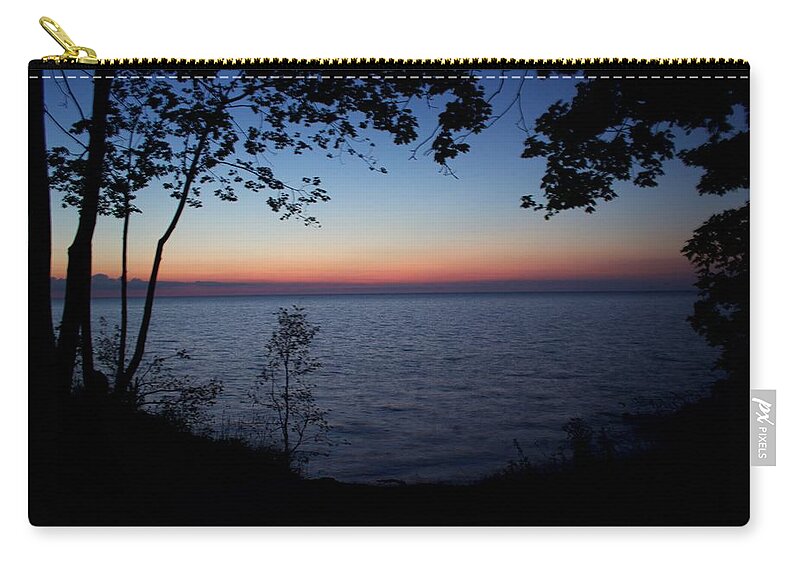Sunset Zip Pouch featuring the photograph Sunset Delight by Yvonne M Smith