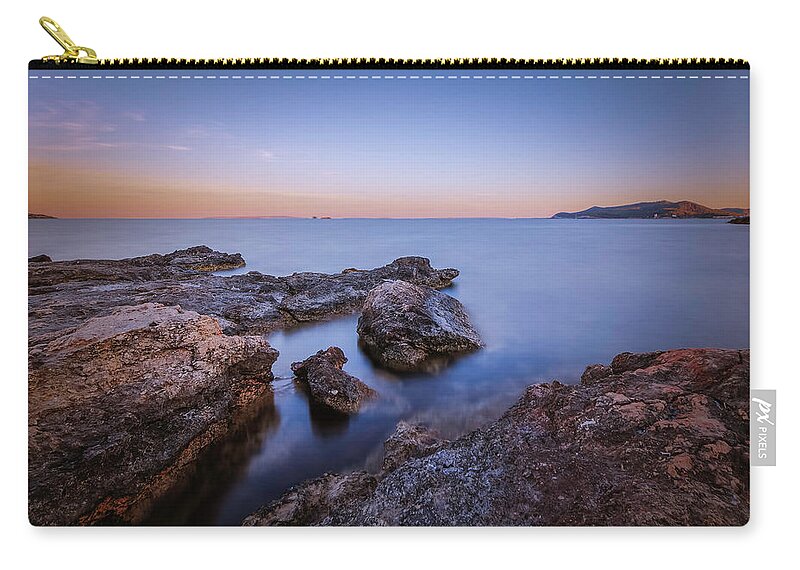 Seascape Carry-all Pouch featuring the photograph Sunset on the Rocks by Rick Deacon