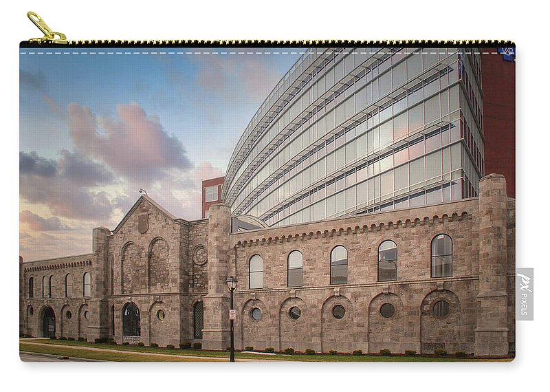 Bc/bs Zip Pouch featuring the photograph The Alamo in Buffalo by Guy Whiteley