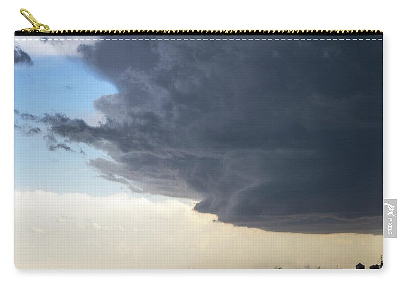 Nebraskasc Zip Pouch featuring the photograph Wray Colorado Tornado 005 by Dale Kaminski