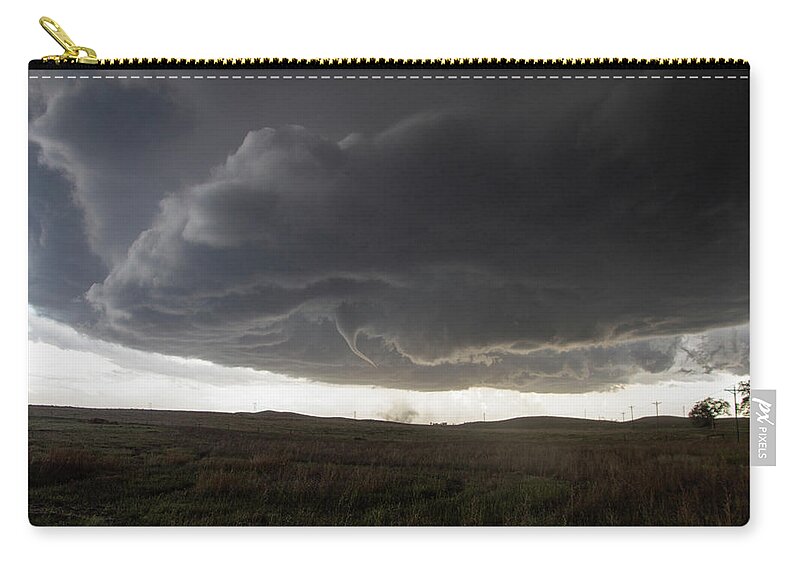 Nebraskasc Zip Pouch featuring the photograph Wray Colorado Tornado 034 by Dale Kaminski