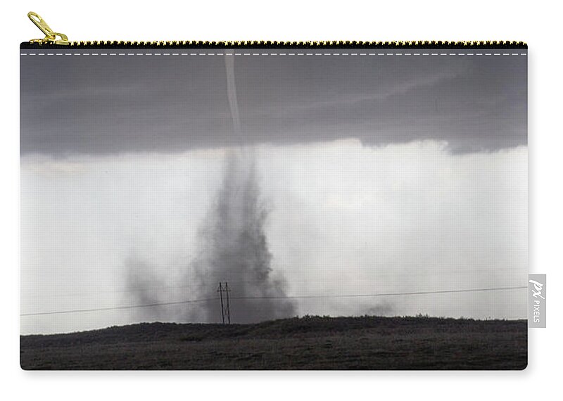Nebraskasc Zip Pouch featuring the photograph Wray Colorado Tornado 058 by Dale Kaminski