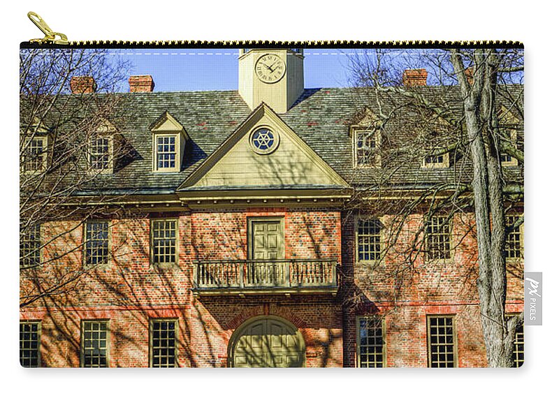 William And Mary Zip Pouch featuring the photograph Wren Building Main Entrance by Jerry Gammon