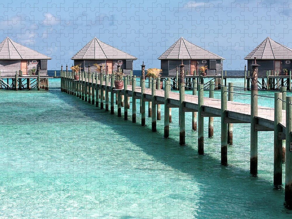 Seascape Jigsaw Puzzle featuring the photograph Maldives #1 by Shirley Mitchell
