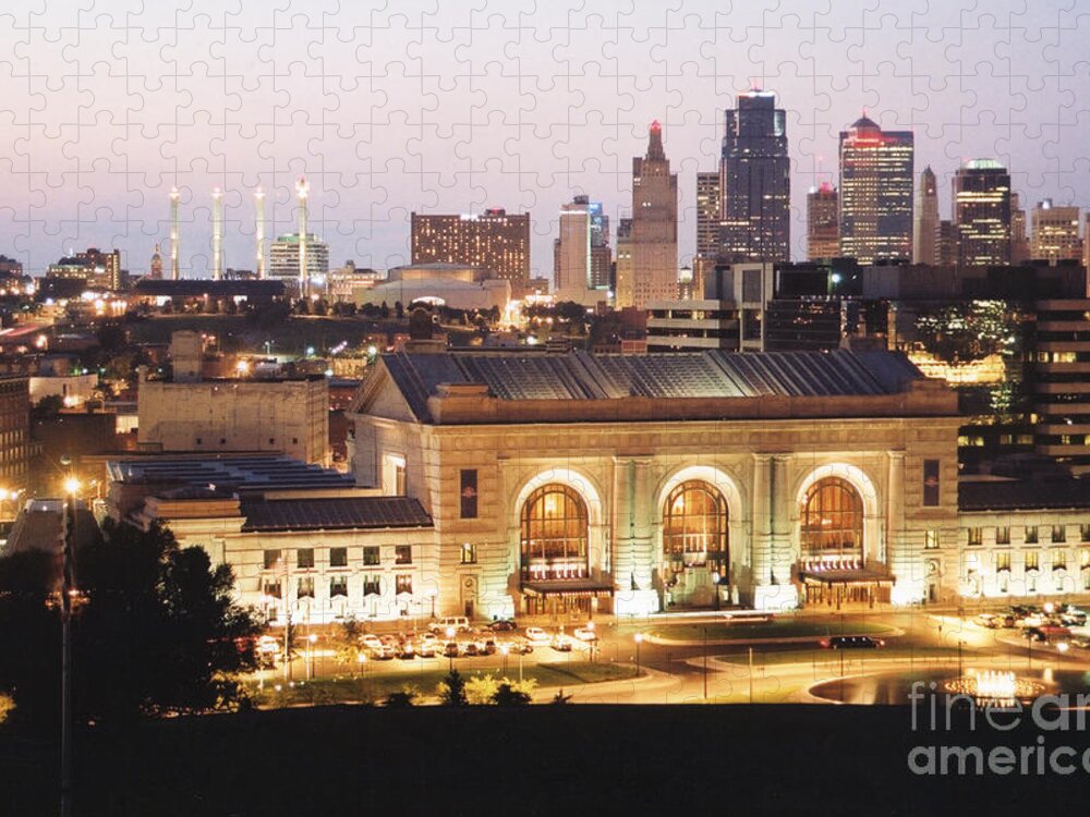 Kansas City Jigsaw Puzzle featuring the photograph Union Station Evening by Crystal Nederman
