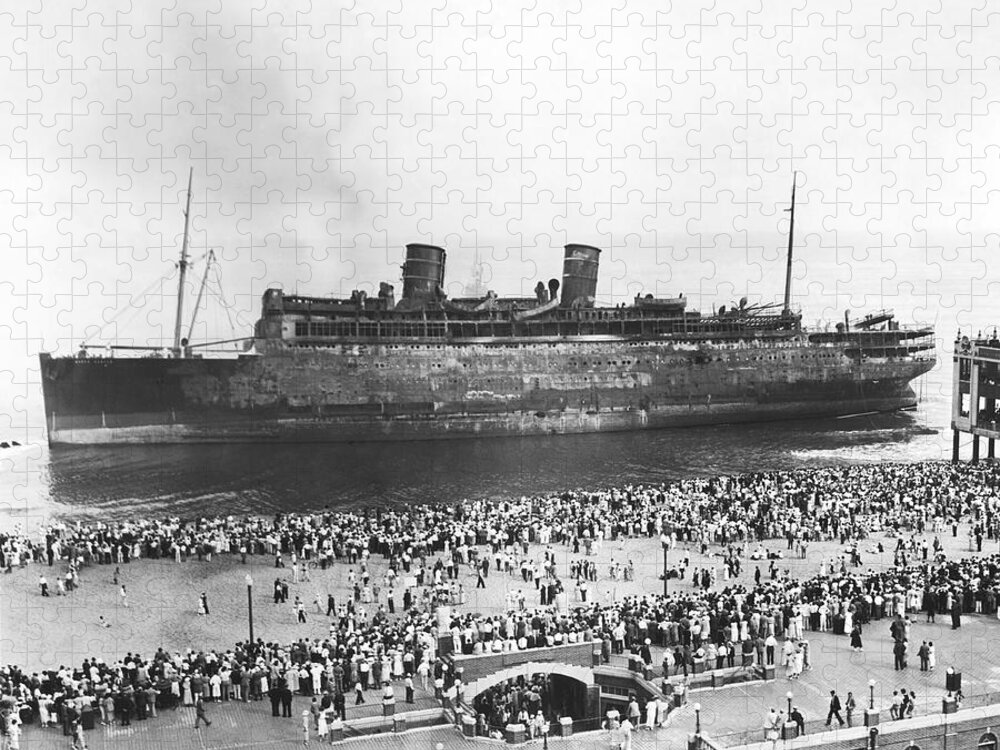 1930s Jigsaw Puzzle featuring the photograph Beached SS Morro Castle by Underwood Archives