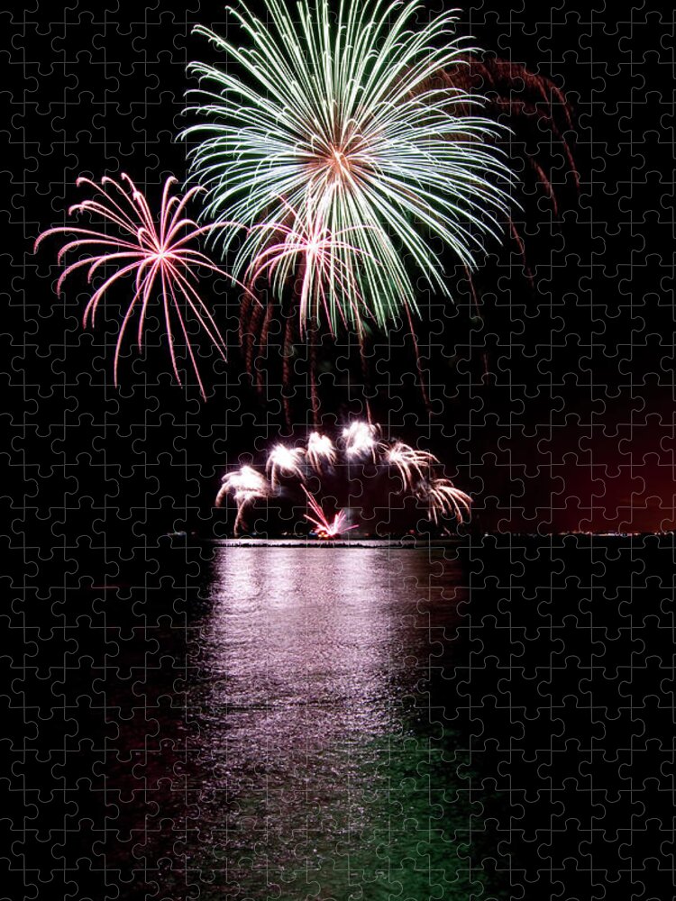 Lake Michigan Jigsaw Puzzle featuring the photograph Chicago Fireworks by 400tmax