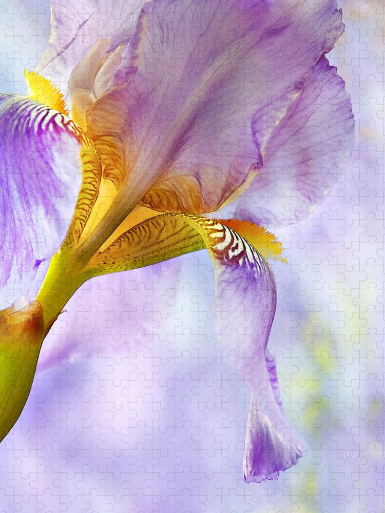 Floral Jigsaw Puzzle featuring the photograph Heavenly Iris 2 by Theresa Tahara