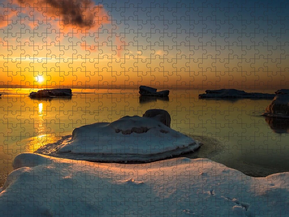 Sunrise Jigsaw Puzzle featuring the photograph Island Burgs by James Meyer