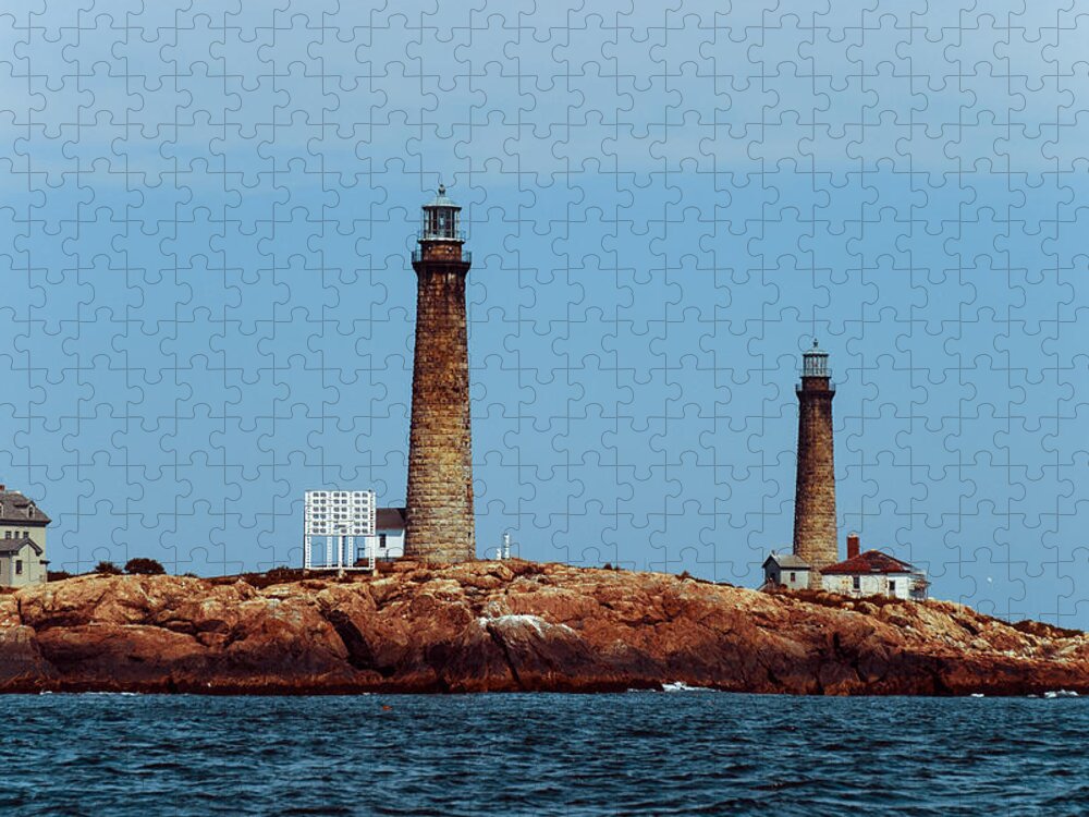  Jigsaw Puzzle featuring the photograph The cape Ann lighthouse on Thacher Island by Jeff Folger