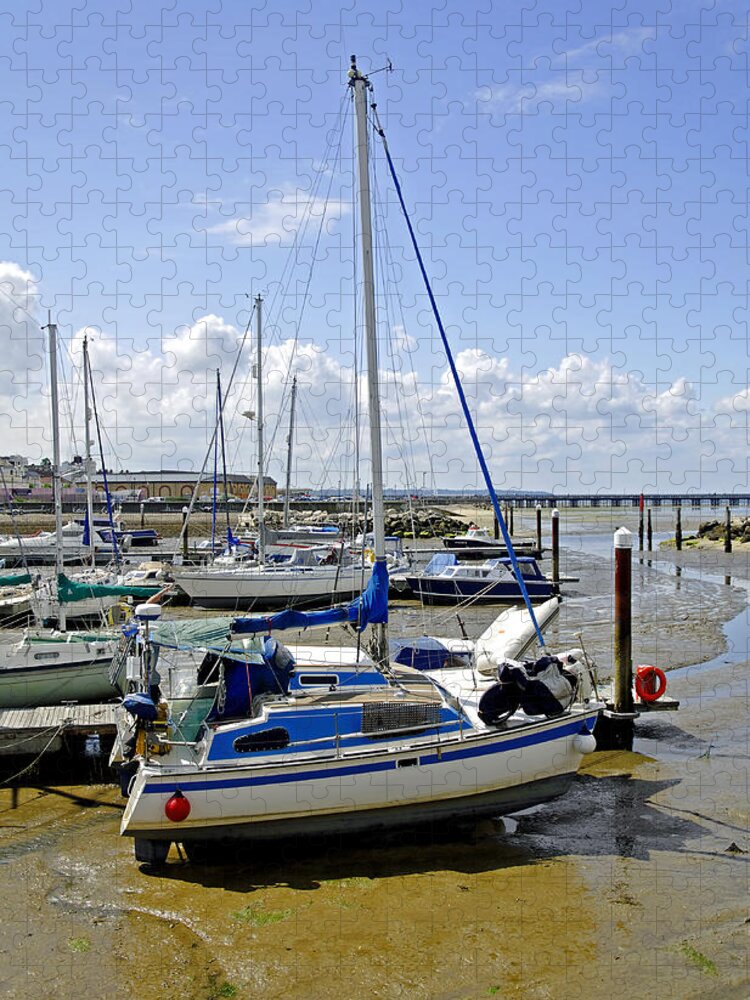 Ryde Jigsaw Puzzle featuring the photograph Boats in Ryde Harbour by Rod Johnson