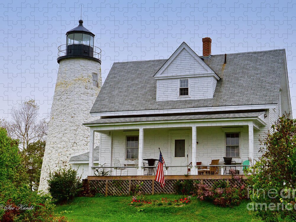 Castine Jigsaw Puzzle featuring the photograph Dyce Head Lighthouse by Sue Karski