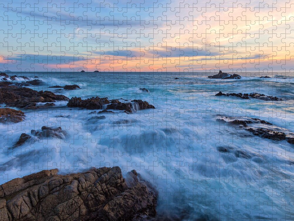 American Landscapes Jigsaw Puzzle featuring the photograph Incoming Waves by Jonathan Nguyen