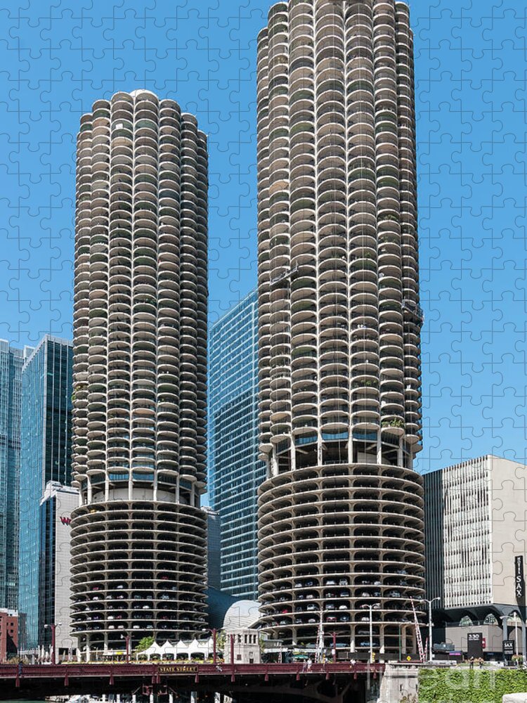 Chicago Jigsaw Puzzle featuring the photograph Marina City by David Levin