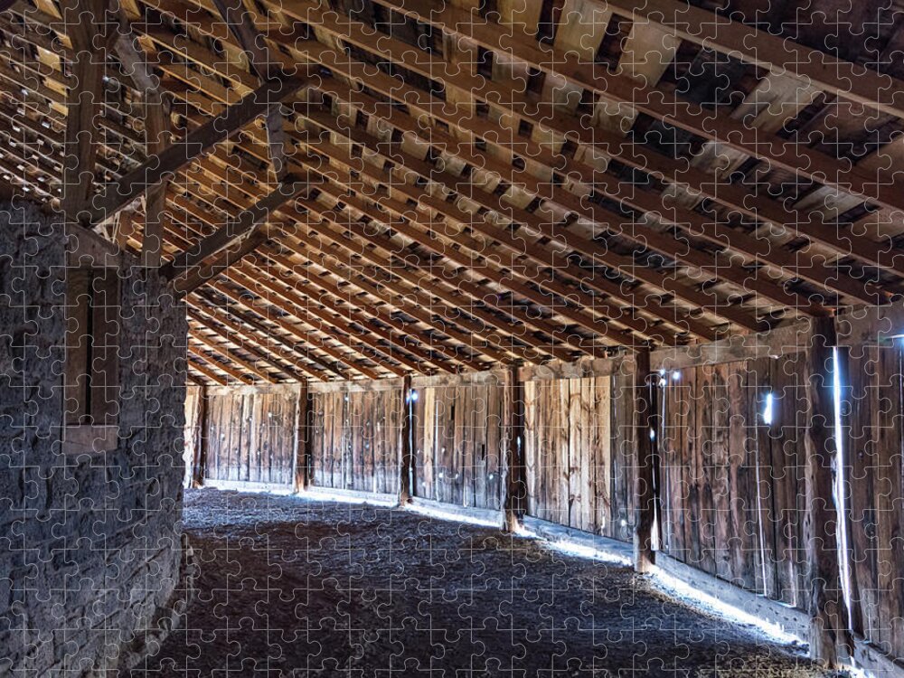 Barns Jigsaw Puzzle featuring the photograph Round Barn by Steven Clark