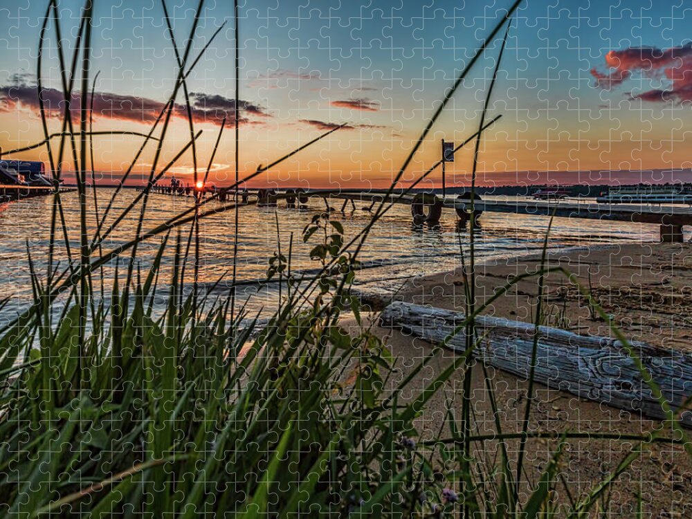 Sunset Jigsaw Puzzle featuring the photograph Tonights sunset by Joe Holley
