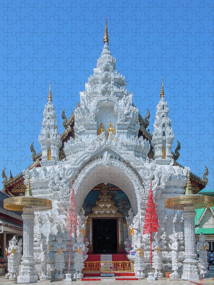 Scenic Jigsaw Puzzle featuring the photograph Wat Sun Pa Yang Luang Wihan Luang Gate DTHLU0315 by Gerry Gantt