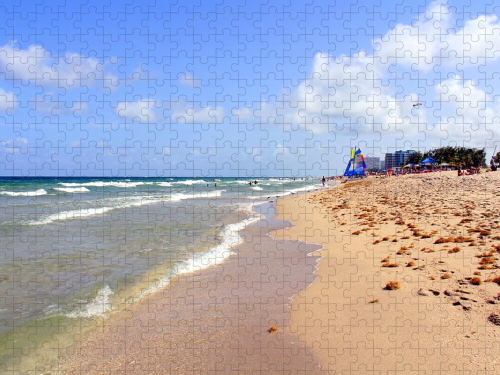 Water's Edge Jigsaw Puzzle featuring the photograph Fort Lauderdale #1 by J.castro