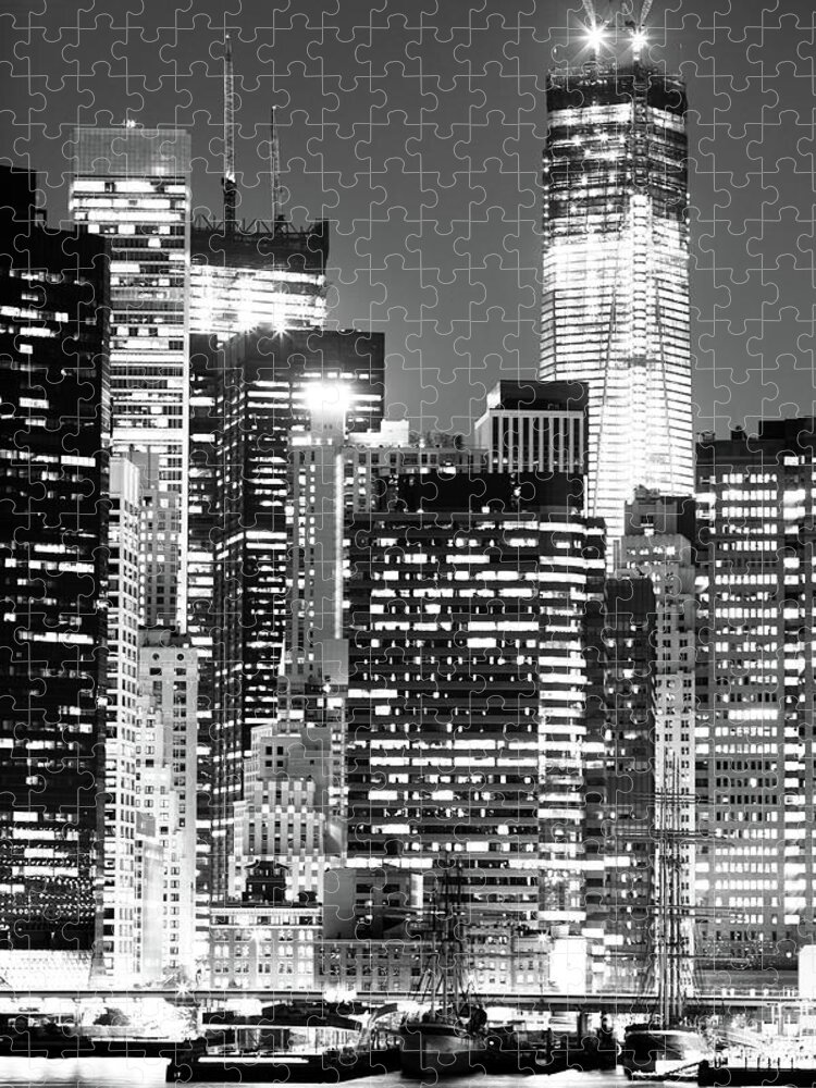 Panoramic Jigsaw Puzzle featuring the photograph Black And White New York City by Aleksandarnakic