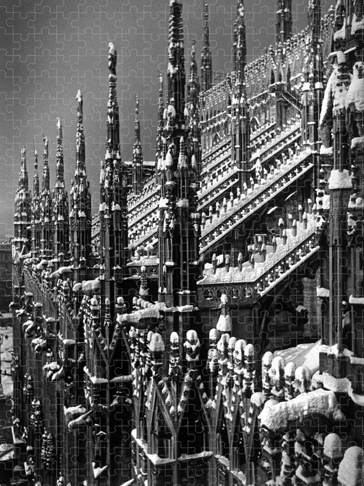 Duomo Jigsaw Puzzle featuring the photograph Duomo Di Milano by Alfred Eisenstaedt