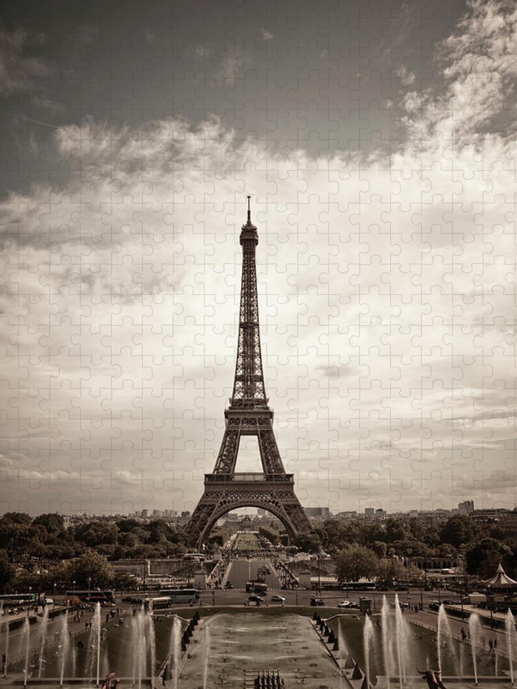 Eiffel Tower Jigsaw Puzzle featuring the photograph Eiffel Tower by Ei Katsumata