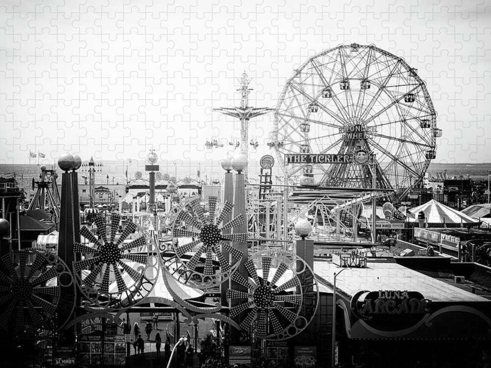 United States Jigsaw Puzzle featuring the photograph Black Manhattan Series - Vintage Coney Island by Philippe HUGONNARD
