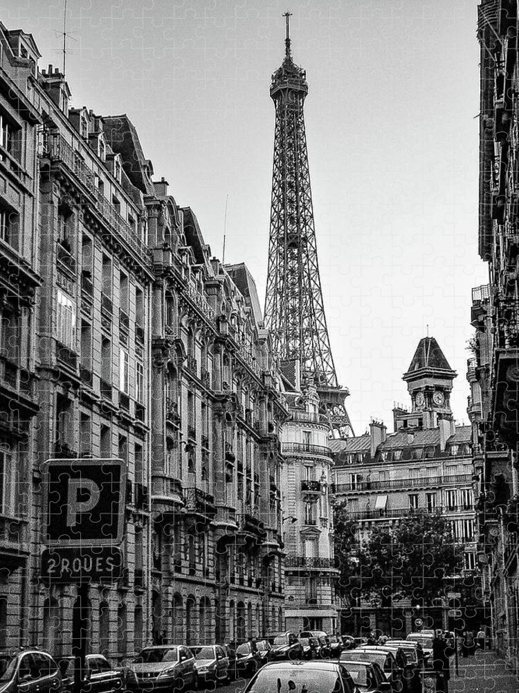 France Jigsaw Puzzle featuring the photograph Eiffel Tower in Black And White by Jim Feldman