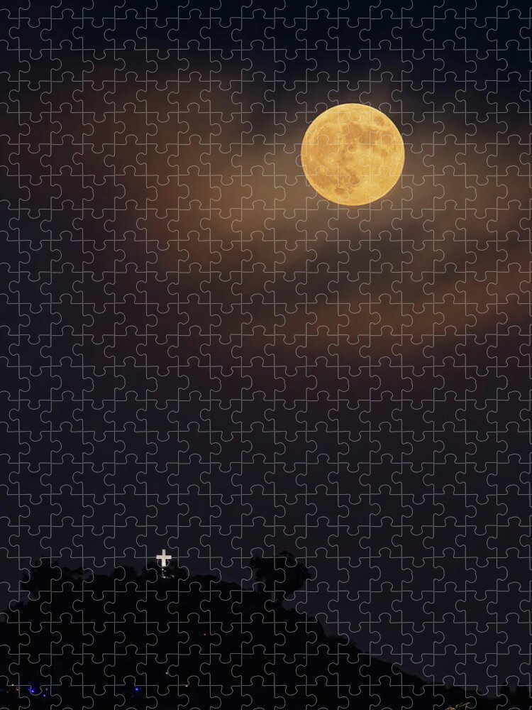 Full Moon Jigsaw Puzzle featuring the photograph Helix Harvest by Dan McGeorge