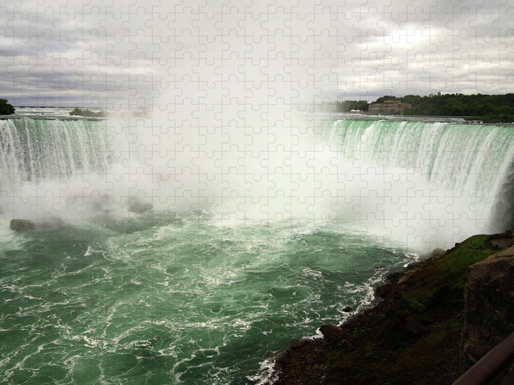Niagara Falls Jigsaw Puzzle featuring the photograph Knrq0605 by Henry Butz