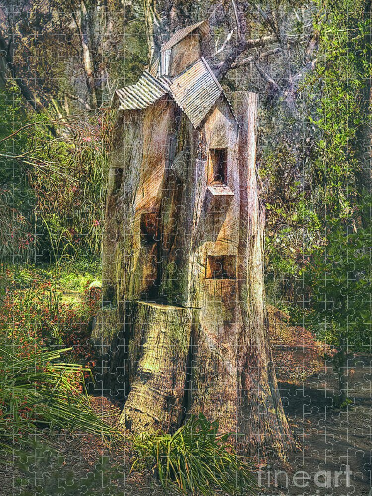 Elaine Teague Jigsaw Puzzle featuring the photograph Tree House by Elaine Teague