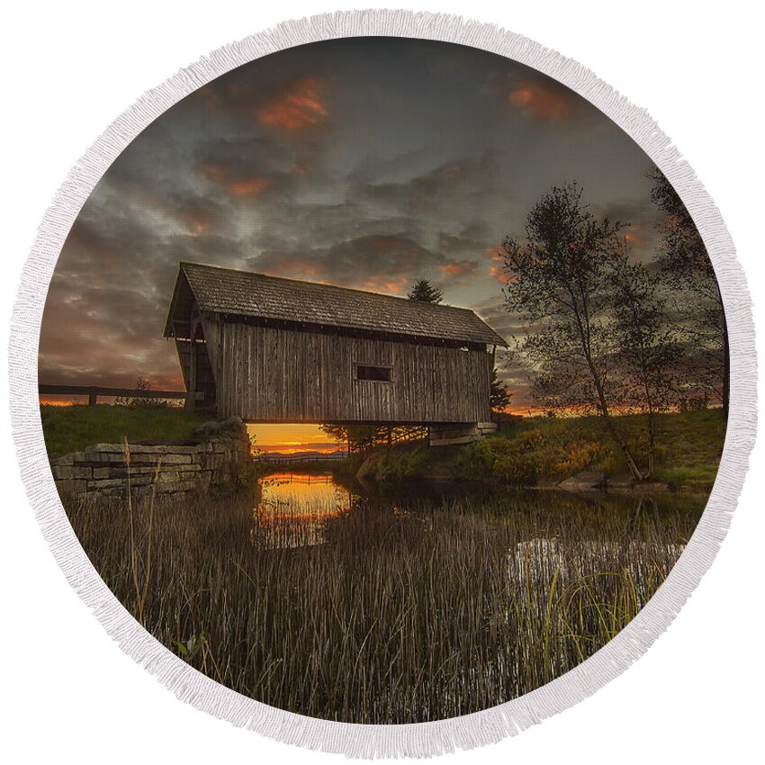 Covered Bridge Round Beach Towel featuring the photograph Foster Covered Bridge Sunset by John Vose
