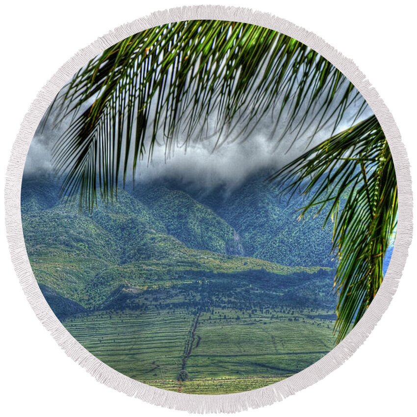 Landscape Round Beach Towel featuring the photograph Maui Foot Hills by Arthur Fix