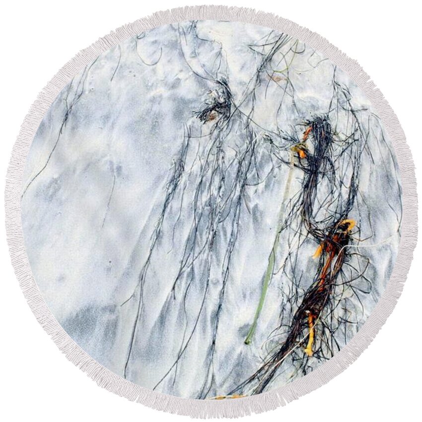 Seaweed On The Sand Round Beach Towel featuring the photograph Cascade #1 by Richard Omura