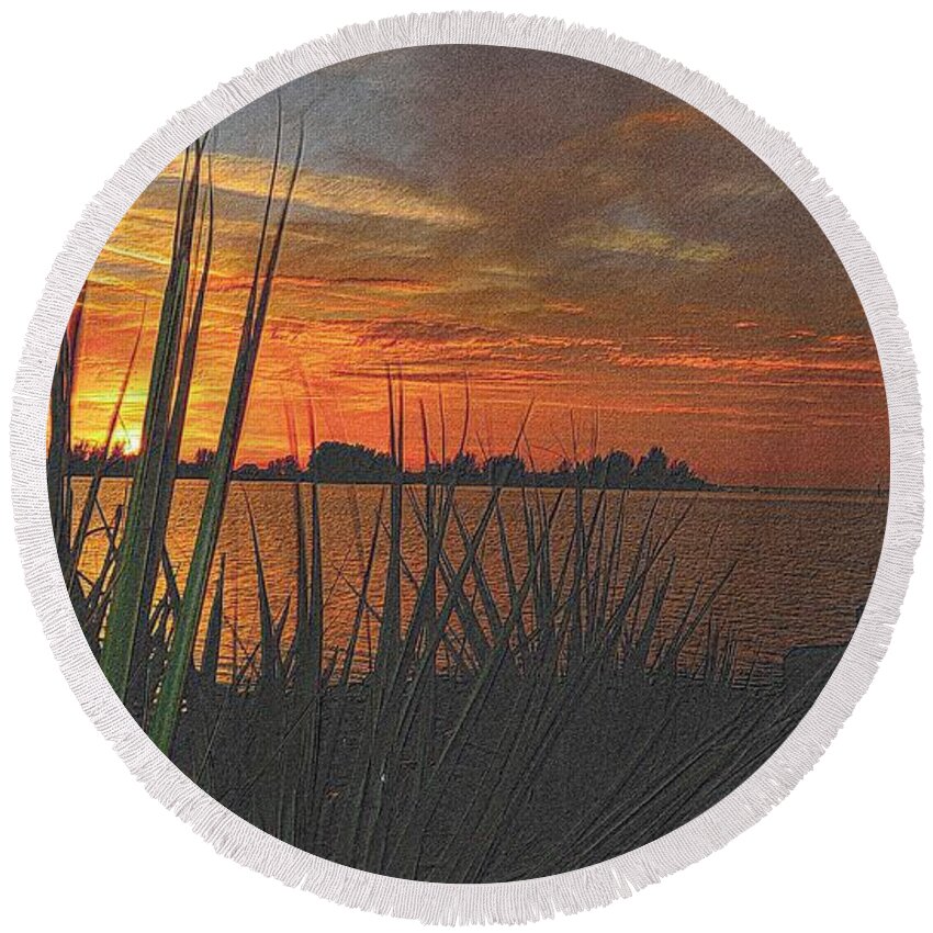 Florida Round Beach Towel featuring the drawing Golden Christmas Sunset #1 by Richard Zentner