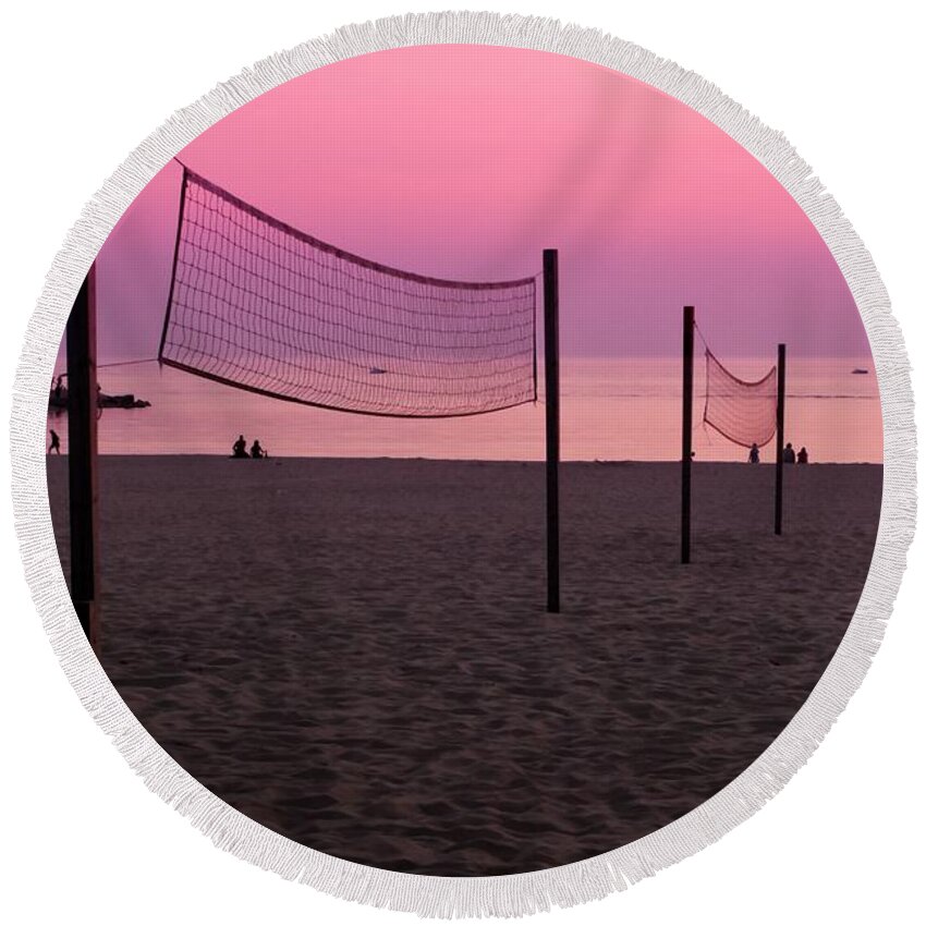 Ludington Round Beach Towel featuring the photograph Ludington Beach Sunset  #1 by Lars Lentz