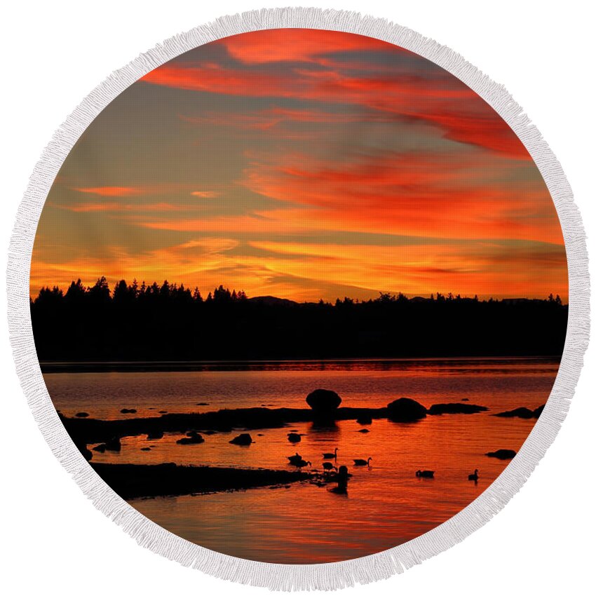 Sunset Round Beach Towel featuring the photograph Summer Sunset #1 by Randy Hall