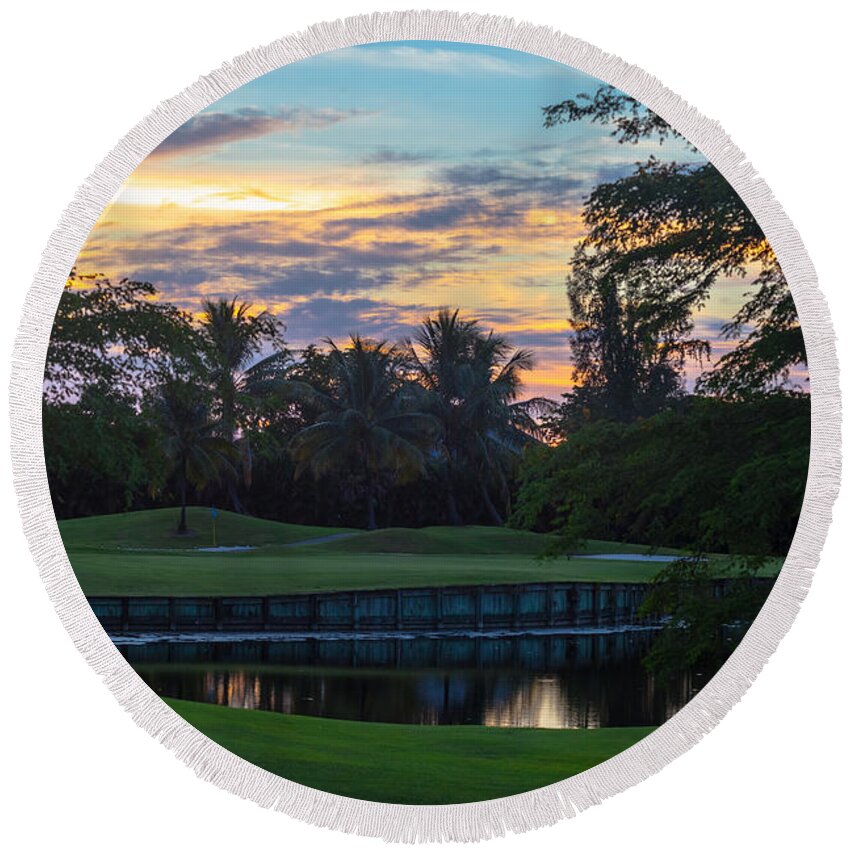 15th Hole Round Beach Towel featuring the photograph 15th Green at Hollybrook by Ed Gleichman