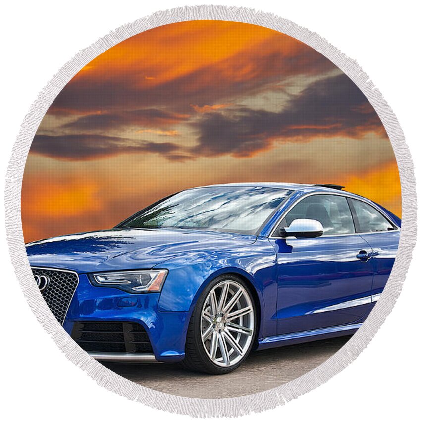 Auto Round Beach Towel featuring the photograph 2013 Audi RS5 Sports Coupe by Dave Koontz