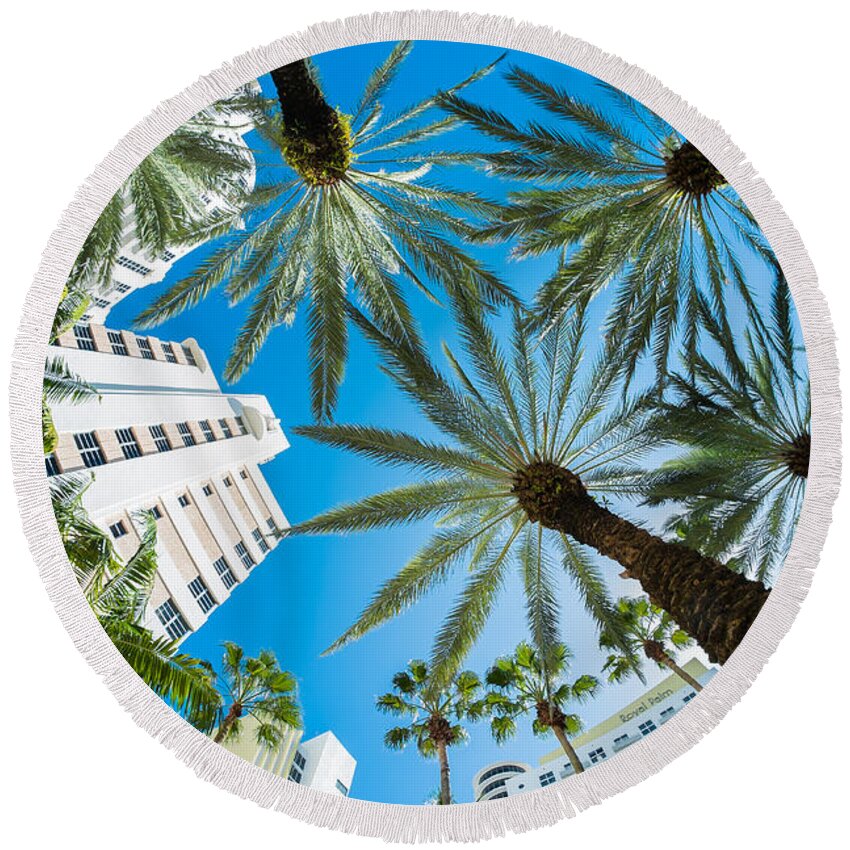 Architecture Round Beach Towel featuring the photograph Miami Beach by Raul Rodriguez