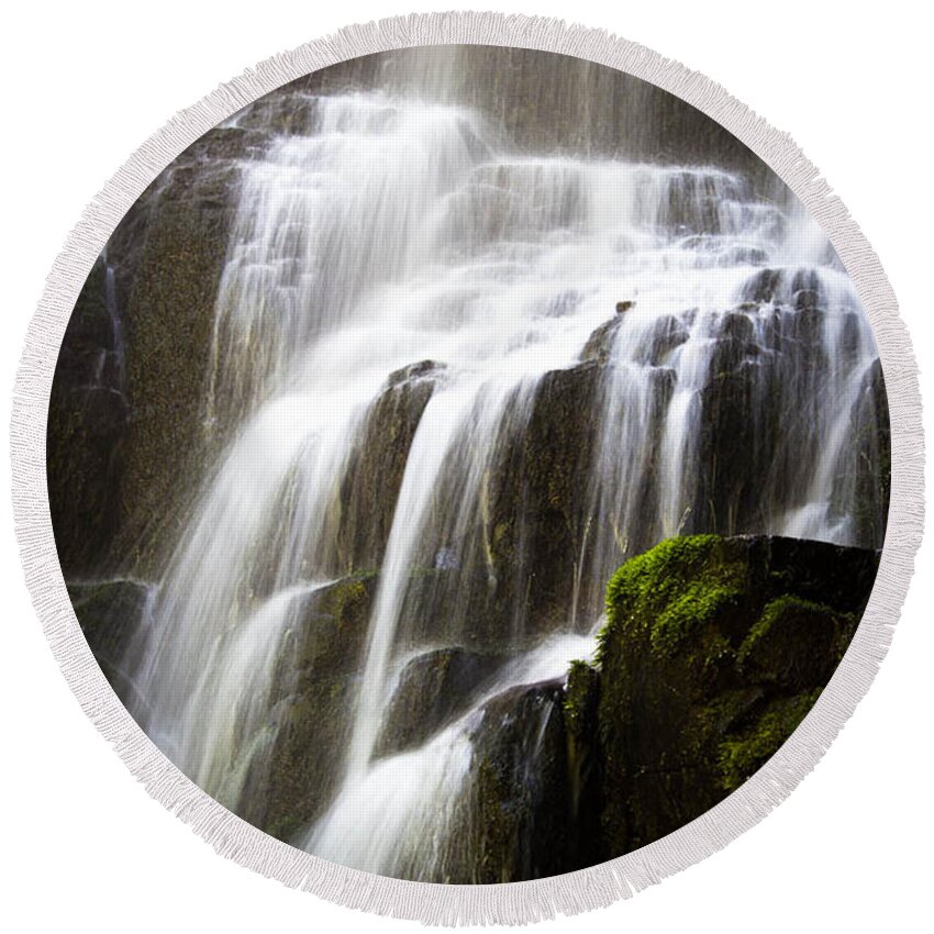 Waterfalls Round Beach Towel featuring the photograph Fairy Falls #1 by Patricia Babbitt