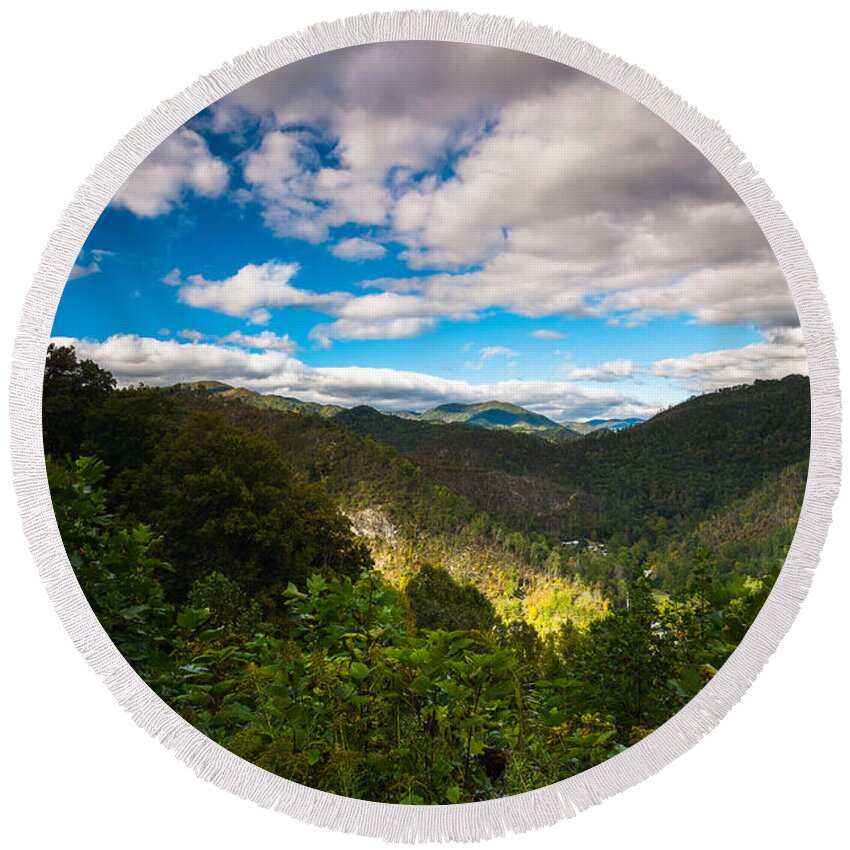 Blue Ridge Parkway Round Beach Towel featuring the photograph Great Smoky Mountains by Raul Rodriguez