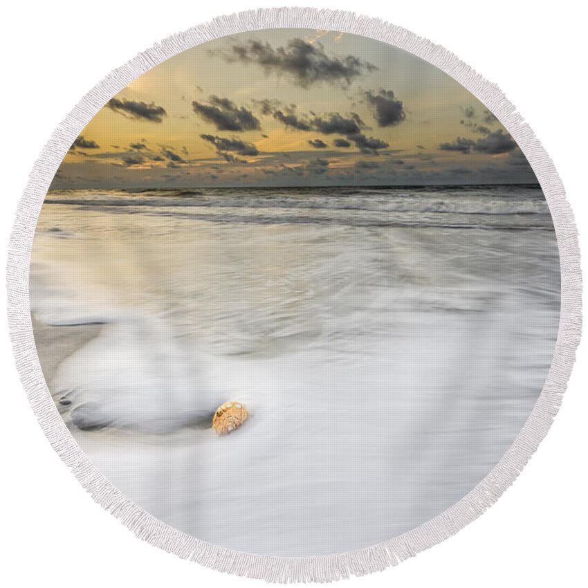 Atlantic Ocean Round Beach Towel featuring the photograph Sunrise on Hilton Head Island #5 by Peter Lakomy