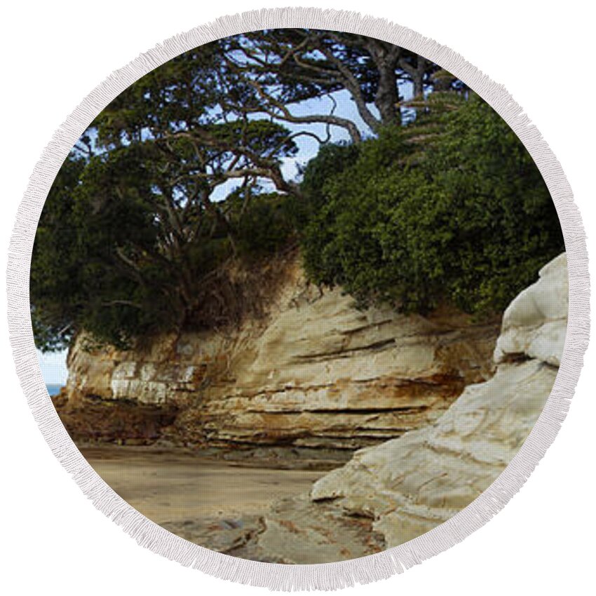 New Round Beach Towel featuring the photograph New Zealand #51 by Les Cunliffe