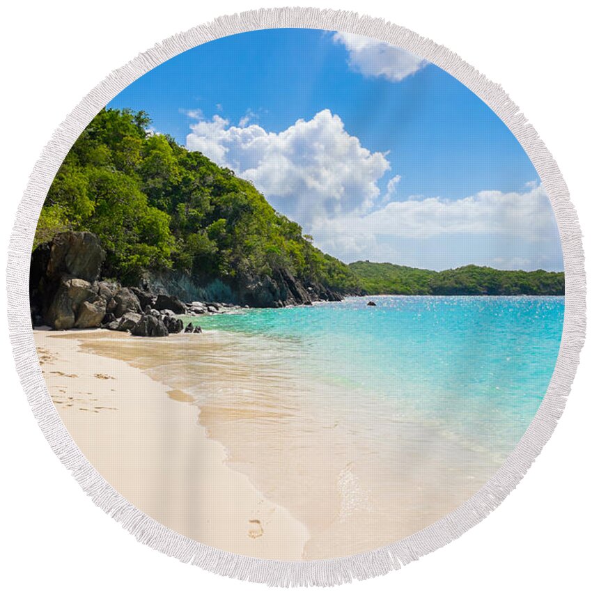Caribbean Round Beach Towel featuring the photograph Beautiful Caribbean beach #8 by Raul Rodriguez